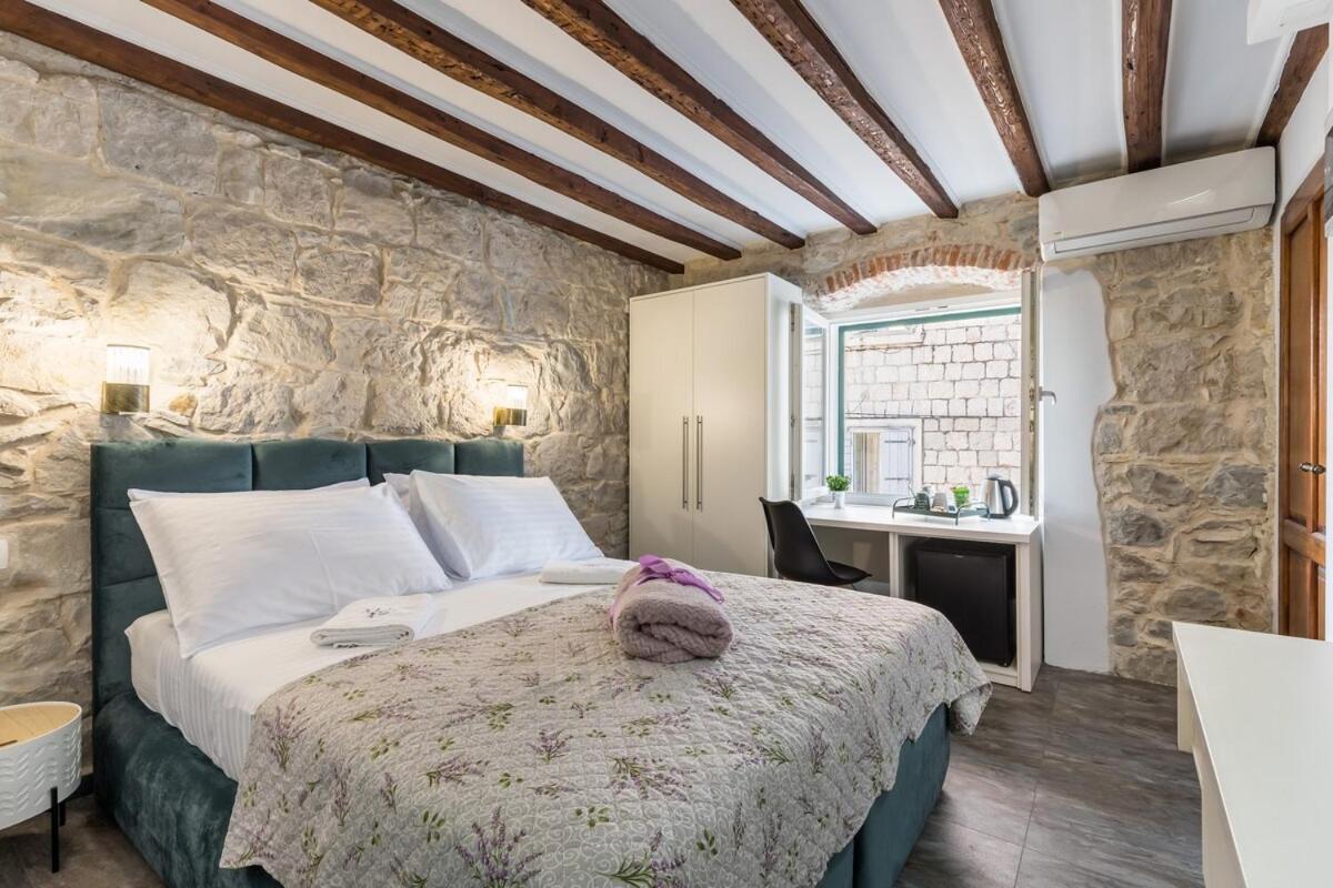 Bonbon Old Town Private En-Suite Room Split Eksteriør bilde